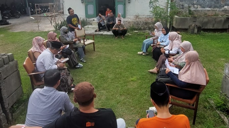 Membaca Ulang Ingatan Intelektual Kudus